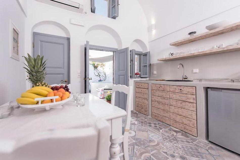 Angels Villa Santorini Megalochori  Ngoại thất bức ảnh